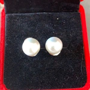 10mm AAA Fresh Water Earring.